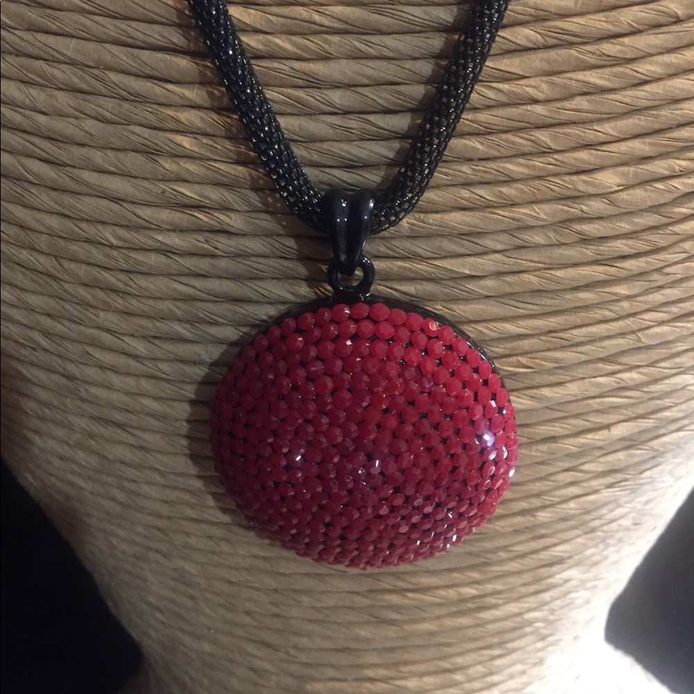 Fashion Crystal Red Necklace.